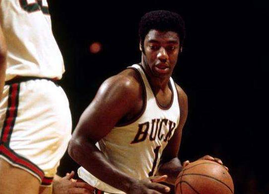 前瞻与倾向 前瞻与倾向